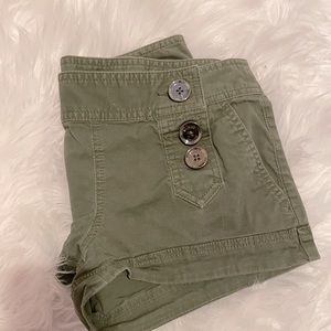 Cute olive green shorts